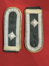 MILITARIA PAIRE D EPAULETTES