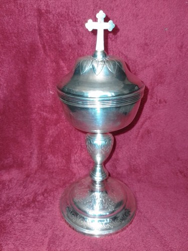 Ancien ciboire metal argenté - ancien,