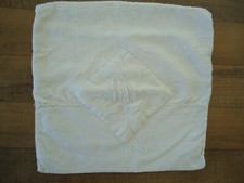 HOUSSE COUSSIN COTON ROUGE FRAMBOISE MONOGRAMME BD