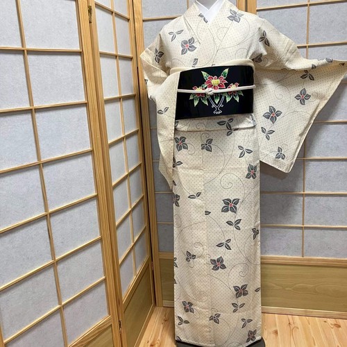 8744 kimono japonais vendu - 8744#,