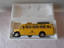 NZG 218 Mercedes Benz Omnibus  0 3500  DEUTSCHE BUNDESPOST - 1:40 Scale. Germany