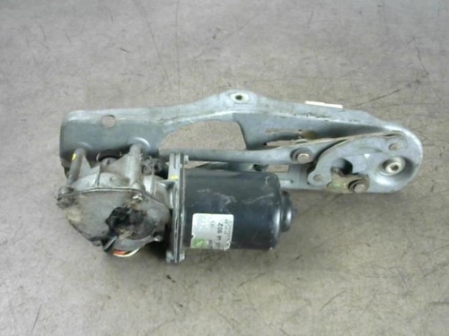Moteur essuie glace arriere