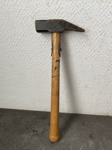 Ancien petit marteau 22 - marteau,