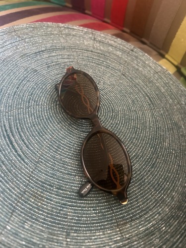 Lunettes soleil vintage guy - de,