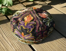 Chapeau - calotte brodée