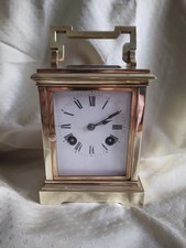 Ancienne pendule d'officier