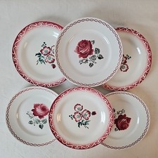 Assiettes Plates Assorties