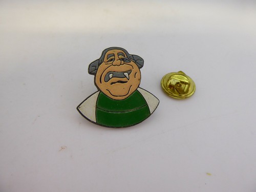 Pin pins badge - pin,