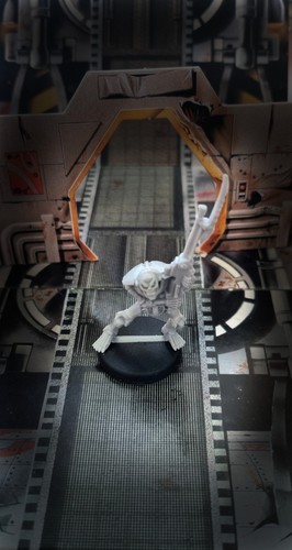 Figurine android chaos - figurine,