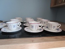 9 Tasses à café & 12 sous