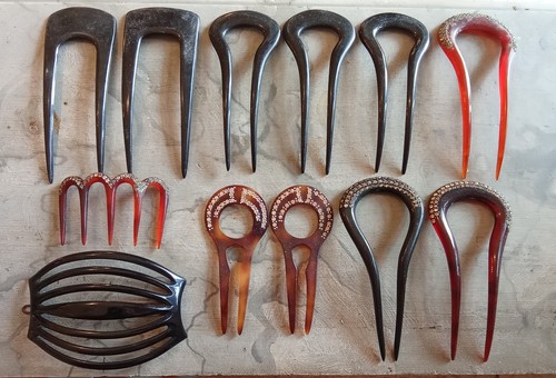 Anciens peigne cheveux - 12,