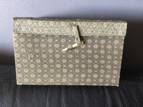 Boite ancienne pour - , rangement