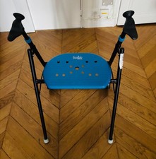 Déambulateur medical adulte- 2 roues + assise