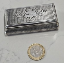 Ancienne boîte à pilules ou