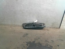 Calandre RENAULT MEGANE 1