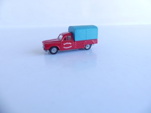 Praline 87 voiture - /,