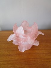 TULIPE EN PATE DE VERRE ROSE EN FORME DE PETALES DE ROSE APPLIQUE LAMPE