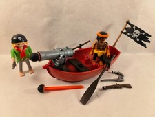 sympa  pirate avec barque 5137  Playmobil ( bateau , corsaire  ) 2277