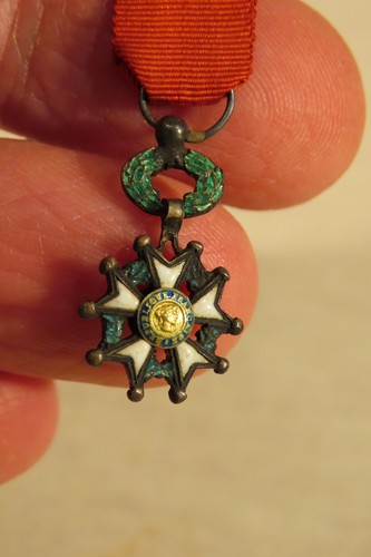 Ancienne jolie petite medaille - ancienne,