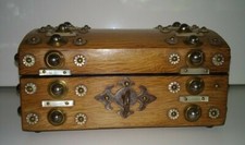 Ancienne boite beau coffret en bois  nacre cabochons