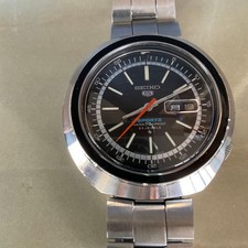 Montre SEIKO 5 Sports
