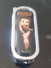 Briquet en métal vintage