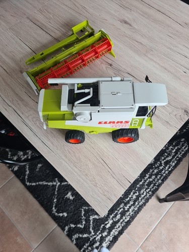Moissonneuse batteuse claas - moissonneuse,