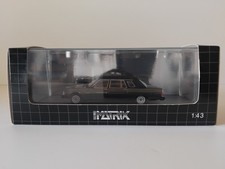 MATRIX 1/43ème Peugeot 604