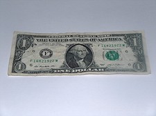 2013 Un Billet Dollar US