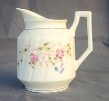 Pot à lait ancien en