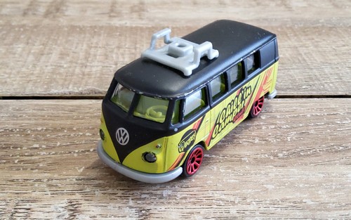Volkswagen combi hot - volkswagen,