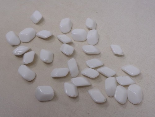 Lot perles anciennes - lot,