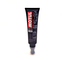 Graisse de chaine pour moto de route Motul C5 Chain Paste 150ml avec applicateur