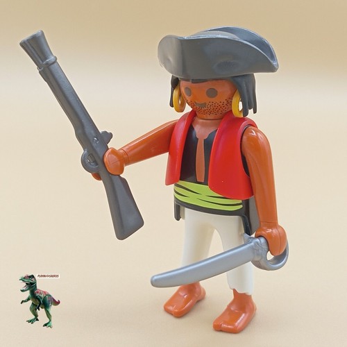 Playmobil-figurine-homme-pirat