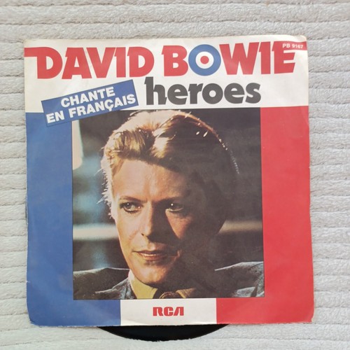 David bowie chante en - bowie,