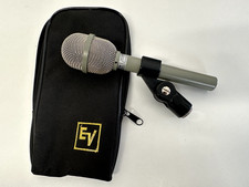 Electro-Voice RE 16, comme neuf. La version main du Electro-Voice RE 20. 