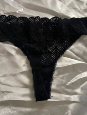 string  femme  en  taille