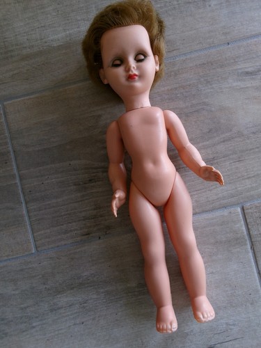 Poupée mode mannequin - poupée,