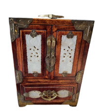 PETIT MEUBLE A  BIJOUX