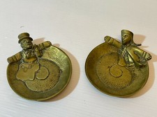 2  Anciens CENDRIERS en BRONZE  GUIGNOL et GNAFRON