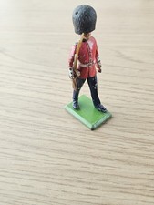 Figurine en plomb ancienne