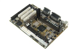 INTEL 671V15 FW82443EX SLOT 1 2X SDRAM 3X PCI ISA AGP