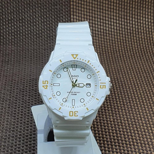 Montre analogique casio - montre,