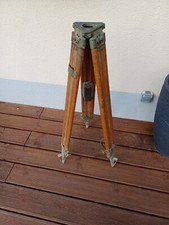 beau trepied bois et fer pour