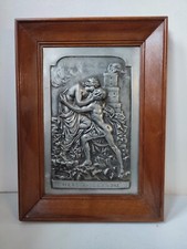 belle plaque en etain " hero et leandre " par Eugene Marioton en bon etat