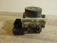 Bloc ABS (freins anti-blocage)