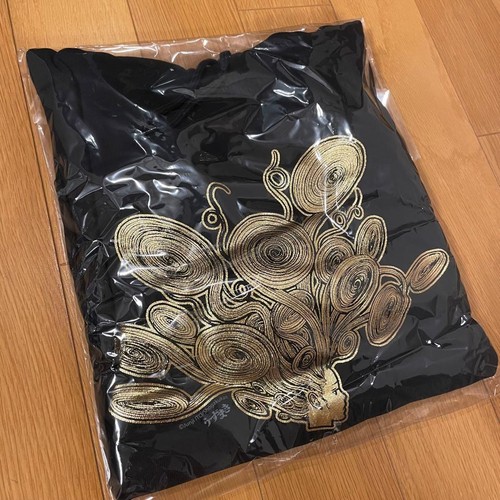 Parka junji ito exhibition - parka,
