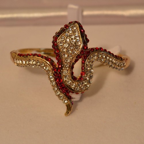 Dolly bijoux fantaisie - dolly-bijoux,