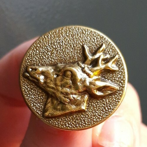 E05m09 bronze color - bronze, deer