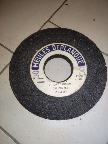 Meule desplanque abrasive pour - meule,